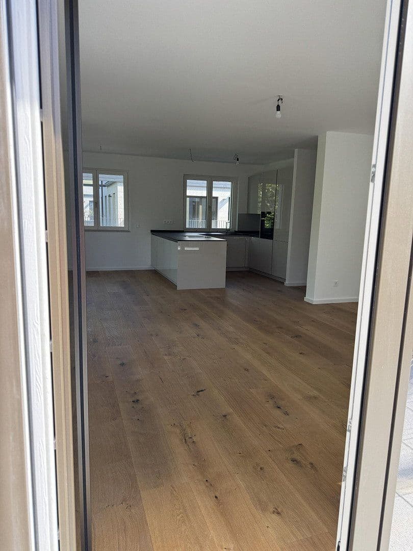 Pronájem bytu 3+1 110 m², Buchschlager Allee 29-33, Dreieich, Hessen Pronájem bytu 3+1 110 m², Buchschlager Allee 29-33, Dreieich, Hessen