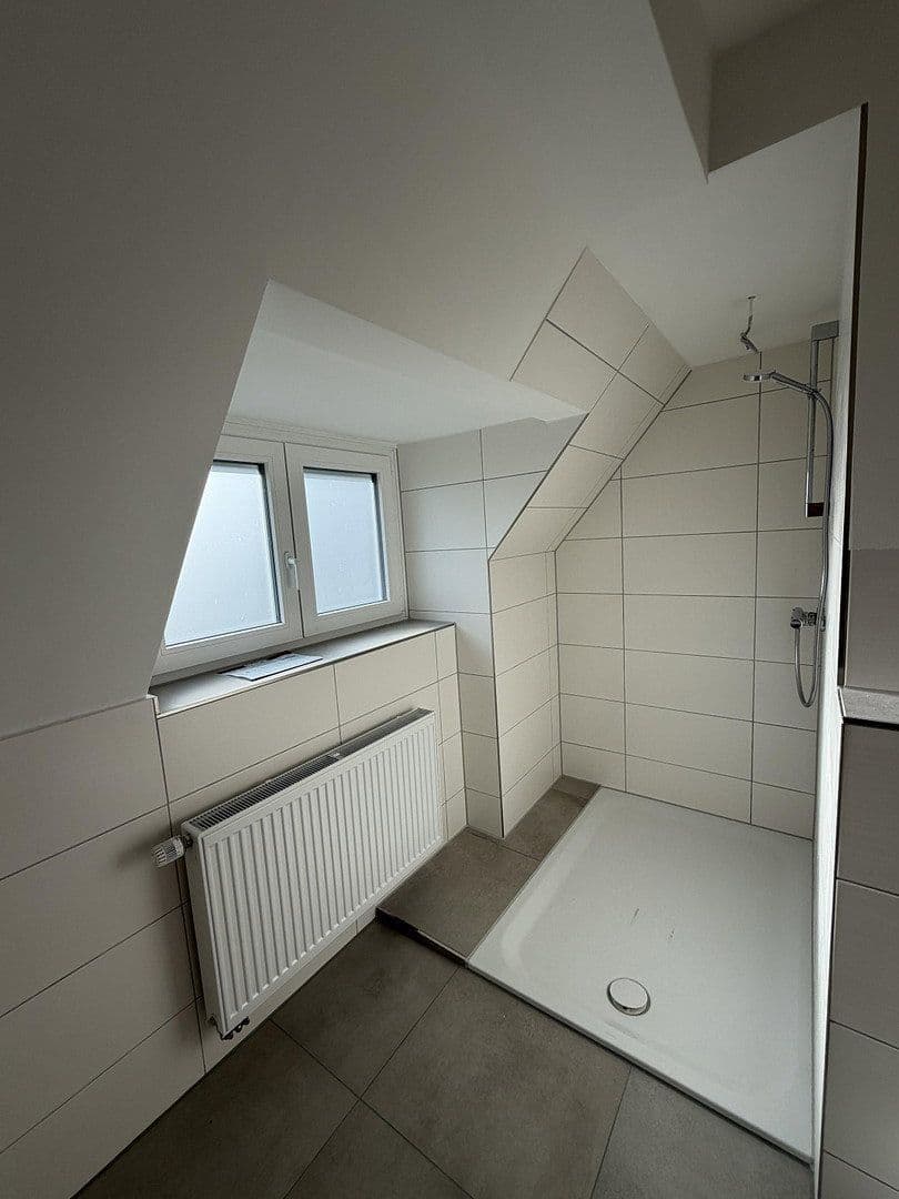 Pronájem bytu 5+1 89 m², Hardenbergplatz 8, Nürnberg, Bavorsko Pronájem bytu 5+1 89 m², Hardenbergplatz 8, Nürnberg, Bavorsko