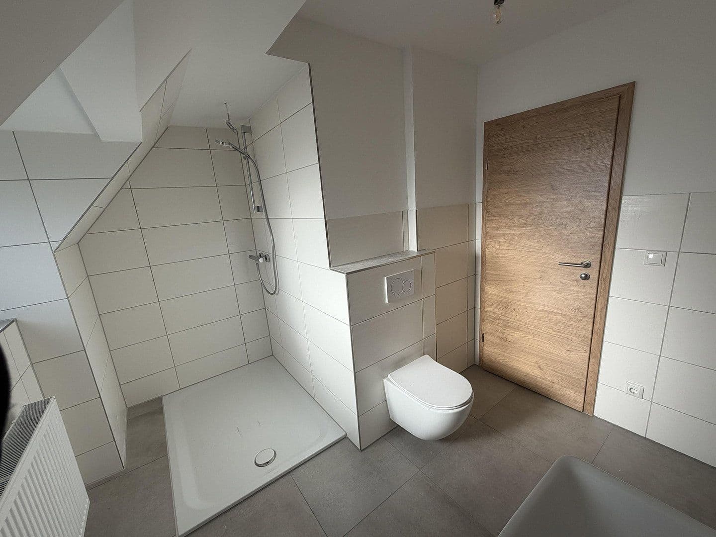 Pronájem bytu 5+1 89 m², Hardenbergplatz 8, Nürnberg, Bavorsko Pronájem bytu 5+1 89 m², Hardenbergplatz 8, Nürnberg, Bavorsko