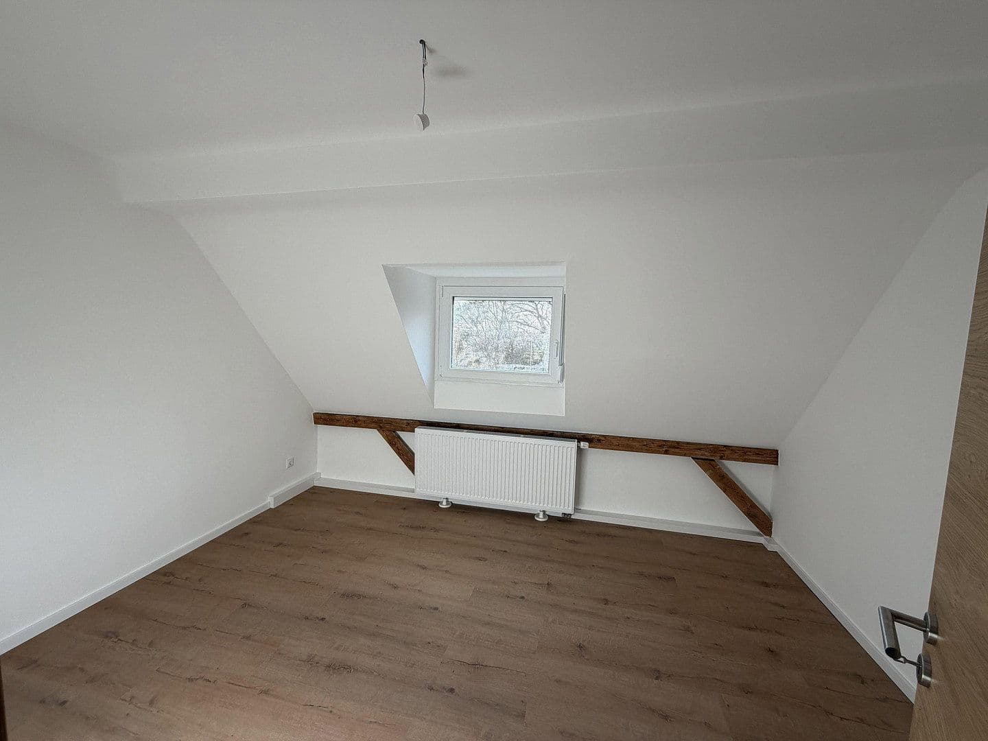 Pronájem bytu 5+1 89 m², Hardenbergplatz 8, Nürnberg, Bavorsko Pronájem bytu 5+1 89 m², Hardenbergplatz 8, Nürnberg, Bavorsko