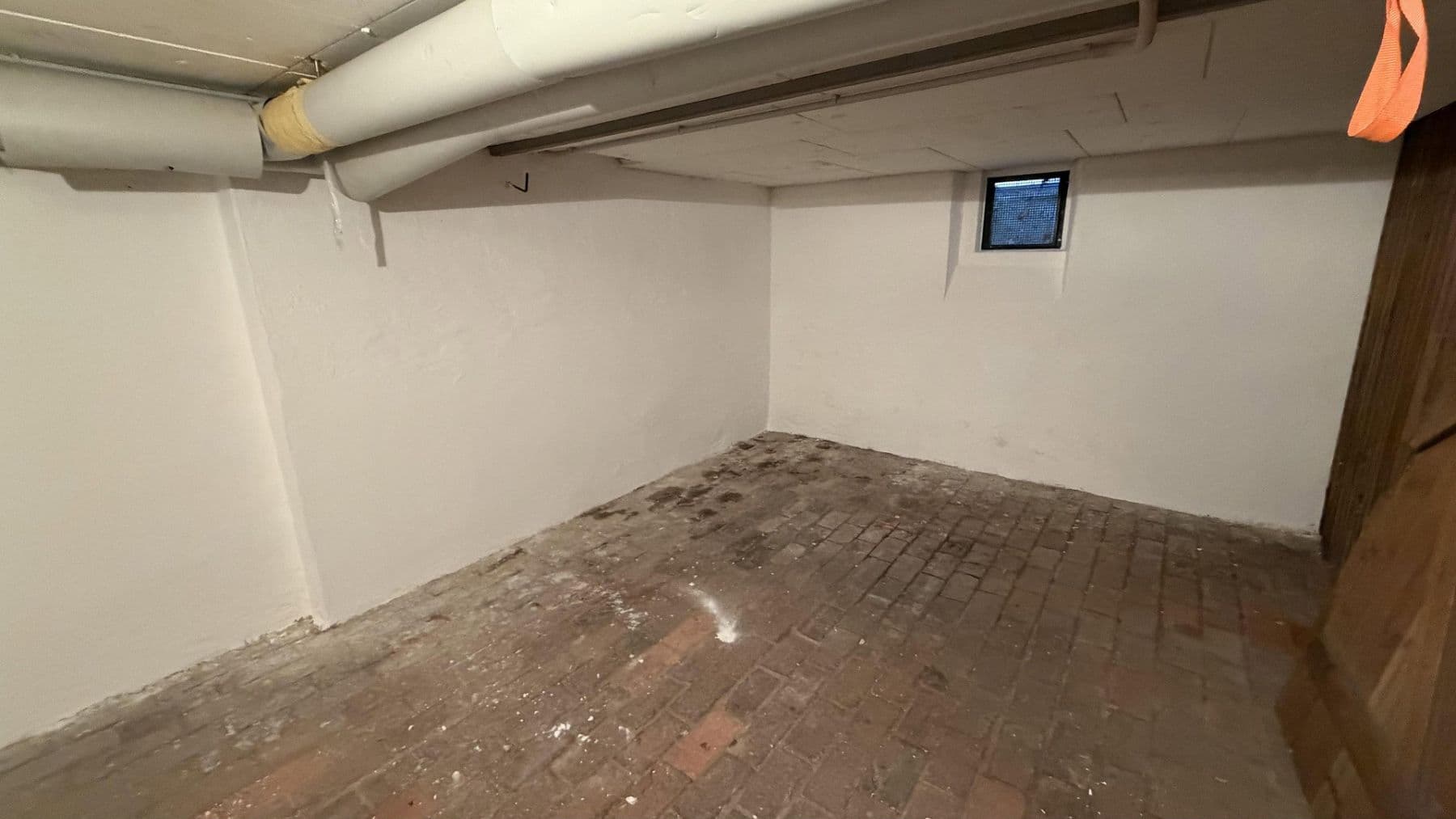 Pronájem bytu 5+1 89 m², Hardenbergplatz 8, Nürnberg, Bavorsko Pronájem bytu 5+1 89 m², Hardenbergplatz 8, Nürnberg, Bavorsko