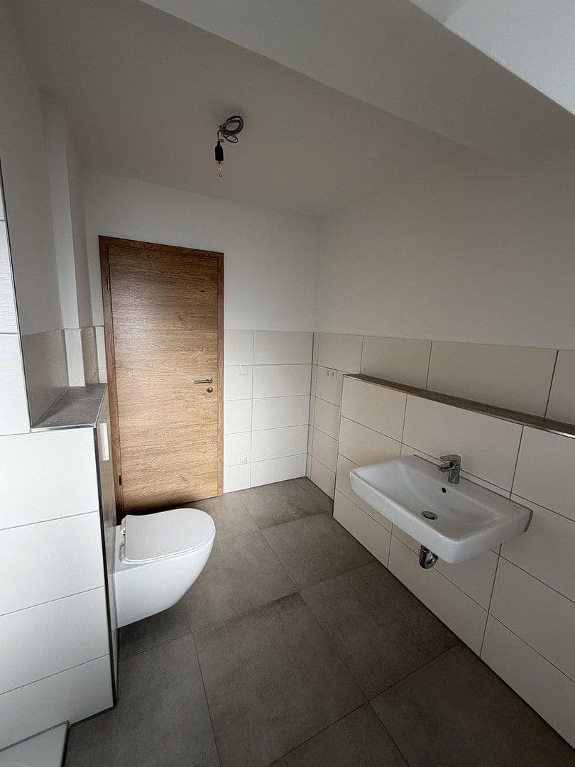 Pronájem bytu 5+1 89 m², Hardenbergplatz 8, Nürnberg, Bavorsko Pronájem bytu 5+1 89 m², Hardenbergplatz 8, Nürnberg, Bavorsko