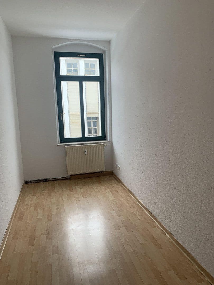 Prodej bytu 4+1 97 m², Chemnitz, Sasko Prodej bytu 4+1 97 m², Chemnitz, Sasko