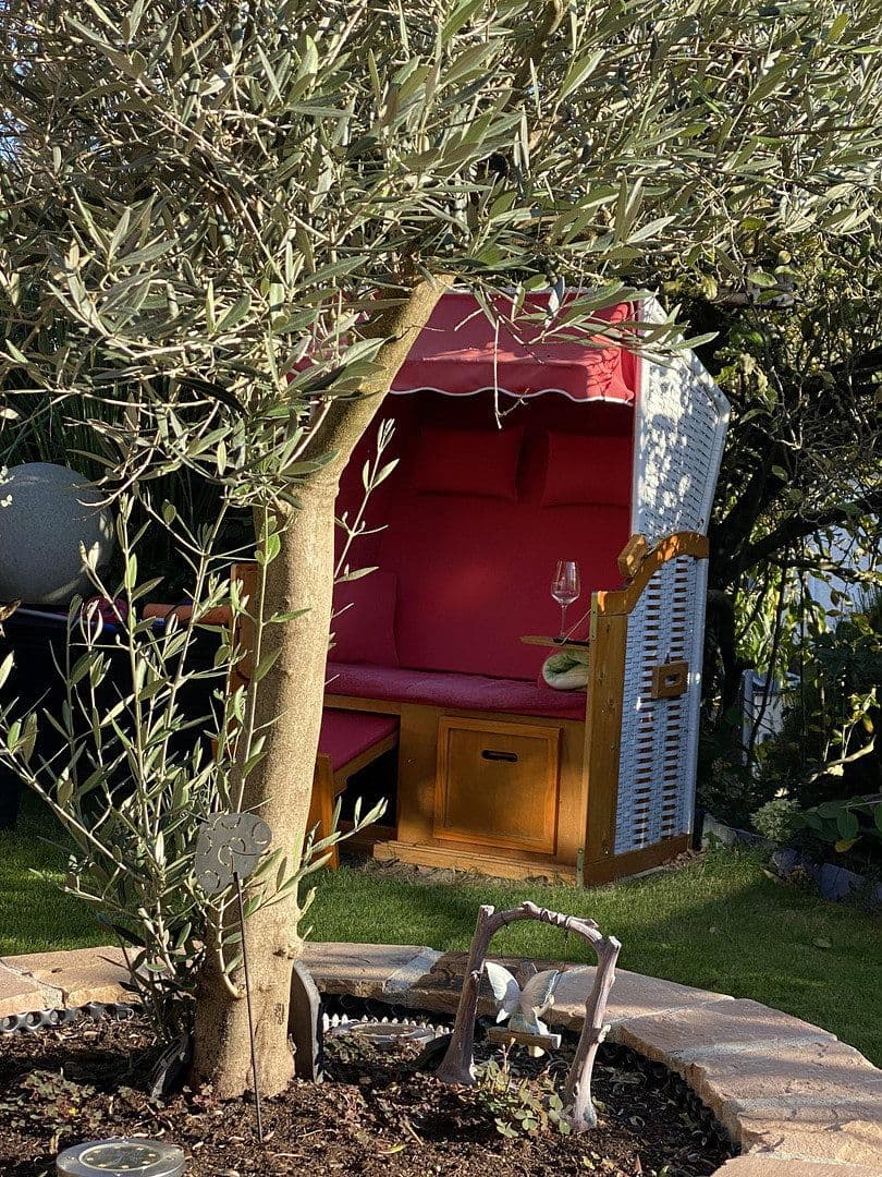 Prodej domu 232 m², pozemek 889 m², Baden-Baden, Bádensko-Württembersko Prodej domu 232 m², pozemek 889 m², Baden-Baden, Bádensko-Württembersko