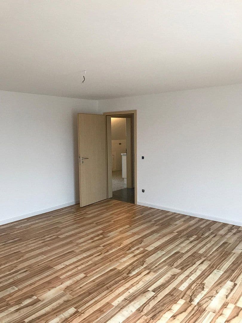 Pronájem bytu 2+kk 80 m², Rödermark, Hessen Pronájem bytu 2+kk 80 m², Rödermark, Hessen