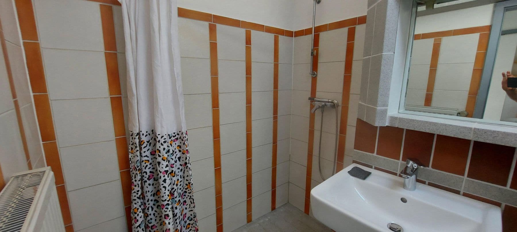 Prodej domu 166 m², pozemek 376 m², Laatzen, Dolní Sasko Prodej domu 166 m², pozemek 376 m², Laatzen, Dolní Sasko