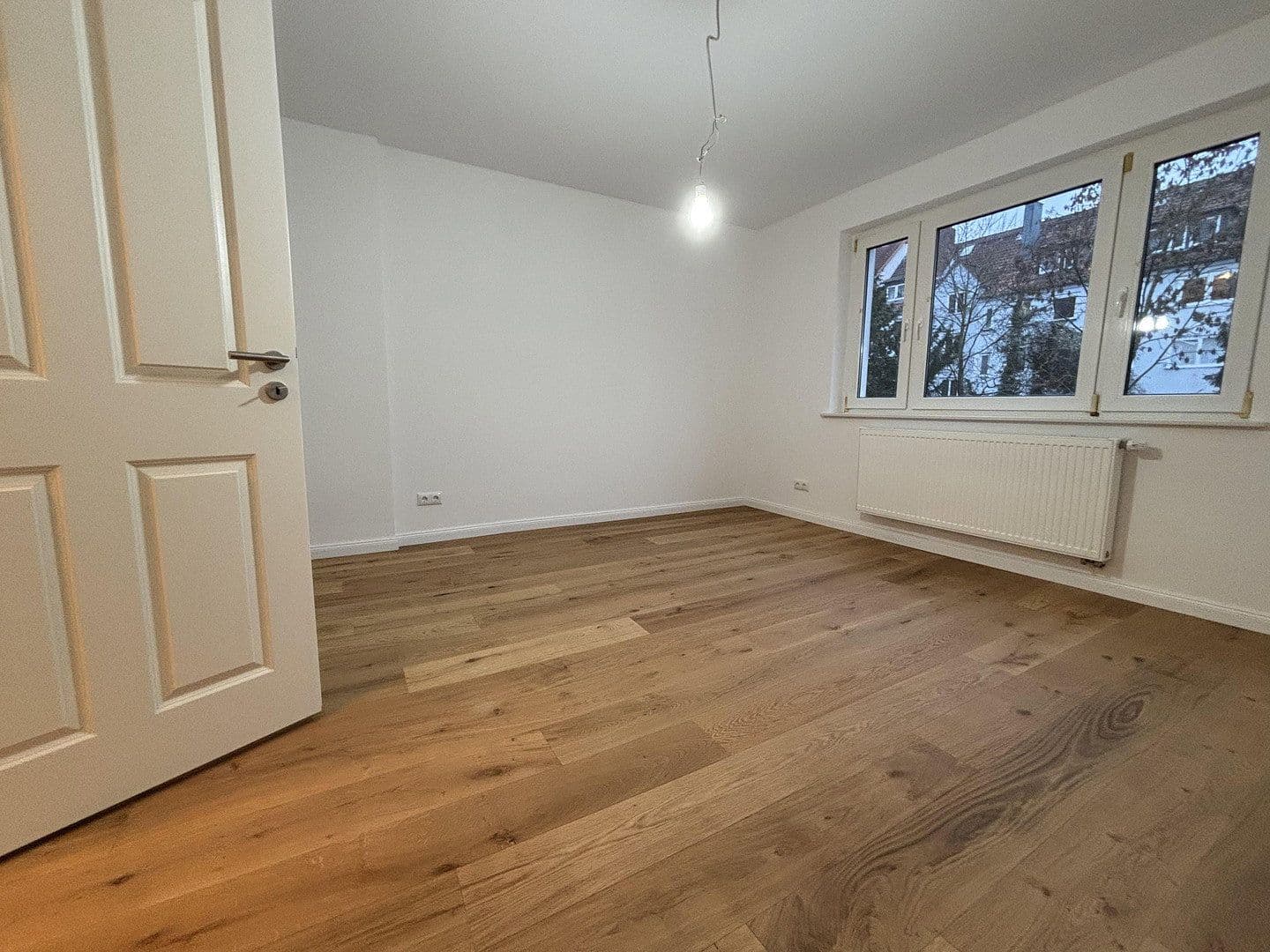 Pronájem bytu 2+1 34 m², Henckellweg 2, Hannover, Dolní Sasko Pronájem bytu 2+1 34 m², Henckellweg 2, Hannover, Dolní Sasko