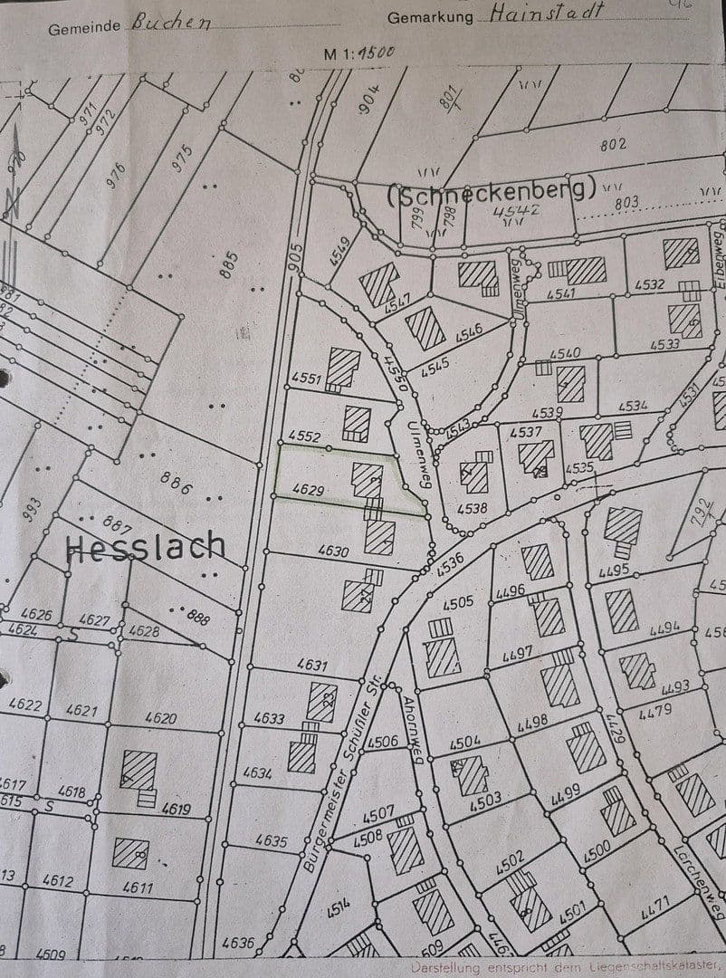 Prodej domu 197 m², pozemek 1.220 m², Buchen (Odenwald), Bádensko-Württembersko Prodej domu 197 m², pozemek 1.220 m², Buchen (Odenwald), Bádensko-Württembersko
