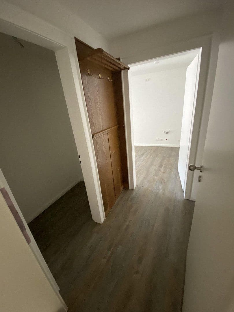 Pronájem bytu 2+1 38 m², Hochstraße 61, Andernach, Porýní-Falc Pronájem bytu 2+1 38 m², Hochstraße 61, Andernach, Porýní-Falc