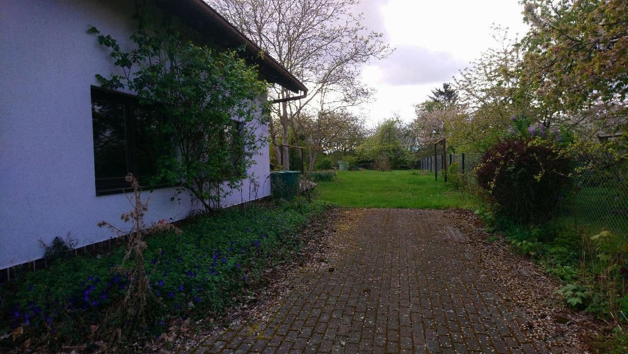 Prodej domu 120 m², pozemek 2.000 m², Zeulenroda-Triebes, Durynsko Prodej domu 120 m², pozemek 2.000 m², Zeulenroda-Triebes, Durynsko