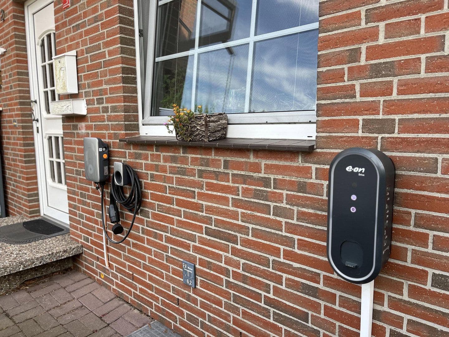 Prodej domu 130 m², pozemek 331 m², Lehrte, Dolní Sasko Prodej domu 130 m², pozemek 331 m², Lehrte, Dolní Sasko