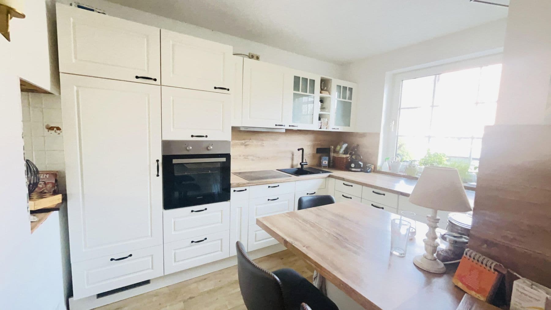 Prodej domu 130 m², pozemek 331 m², Lehrte, Dolní Sasko Prodej domu 130 m², pozemek 331 m², Lehrte, Dolní Sasko