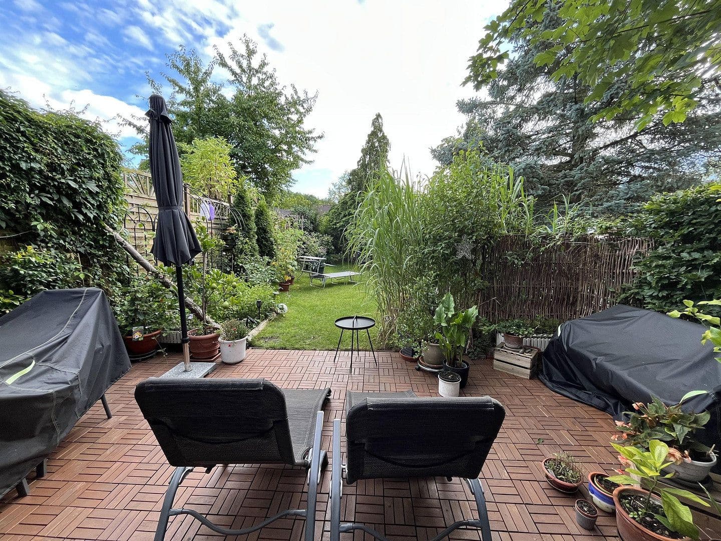 Prodej domu 130 m², pozemek 331 m², Lehrte, Dolní Sasko Prodej domu 130 m², pozemek 331 m², Lehrte, Dolní Sasko