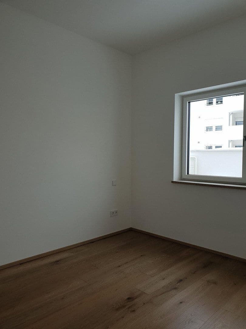 Pronájem bytu 2+1 48 m², Schützenstraße 29, Bad Tölz, Bavorsko Pronájem bytu 2+1 48 m², Schützenstraße 29, Bad Tölz, Bavorsko