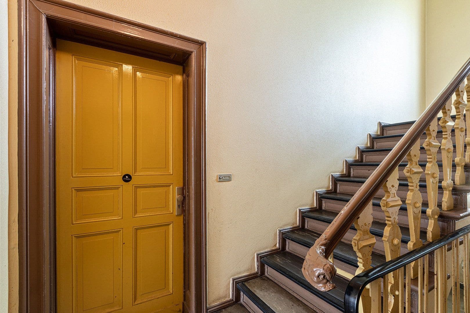 Prodej domu 825 m², pozemek 1.082 m², Berlin, Berlín Prodej domu 825 m², pozemek 1.082 m², Berlin, Berlín