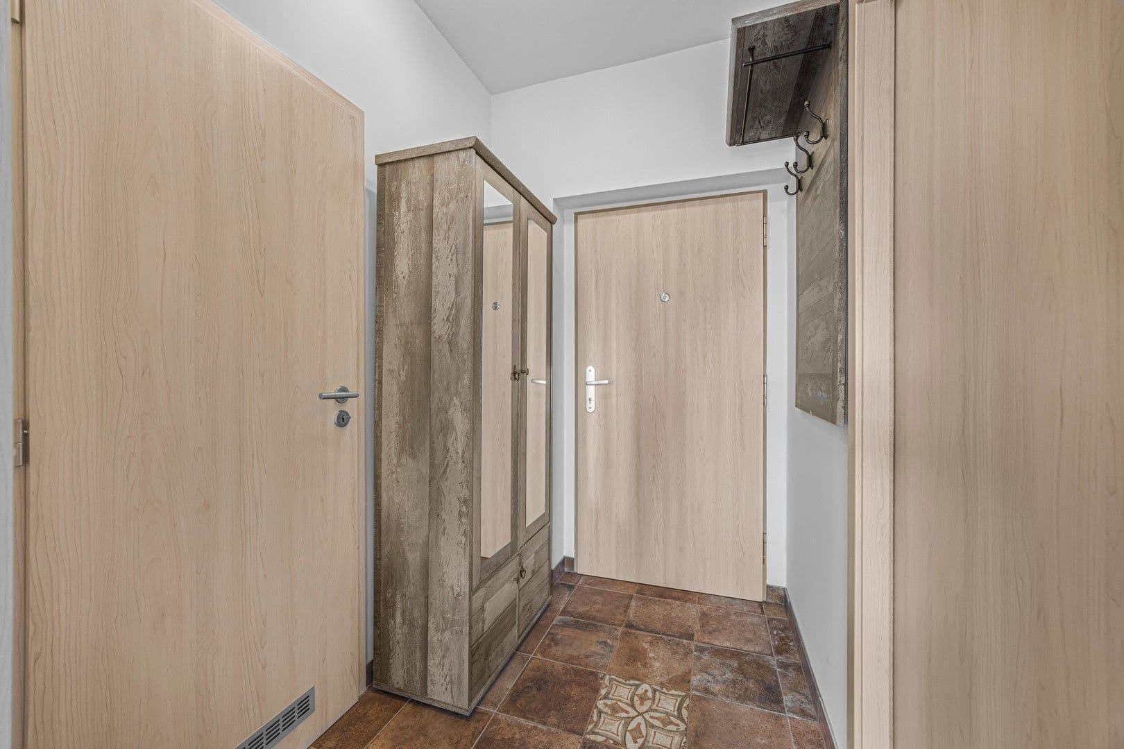 Pronájem bytu 1+kk 34 m², Emy Destinové, Jinočany, Středočeský kraj Pronájem bytu 1+kk 34 m², Emy Destinové, Jinočany, Středočeský kraj