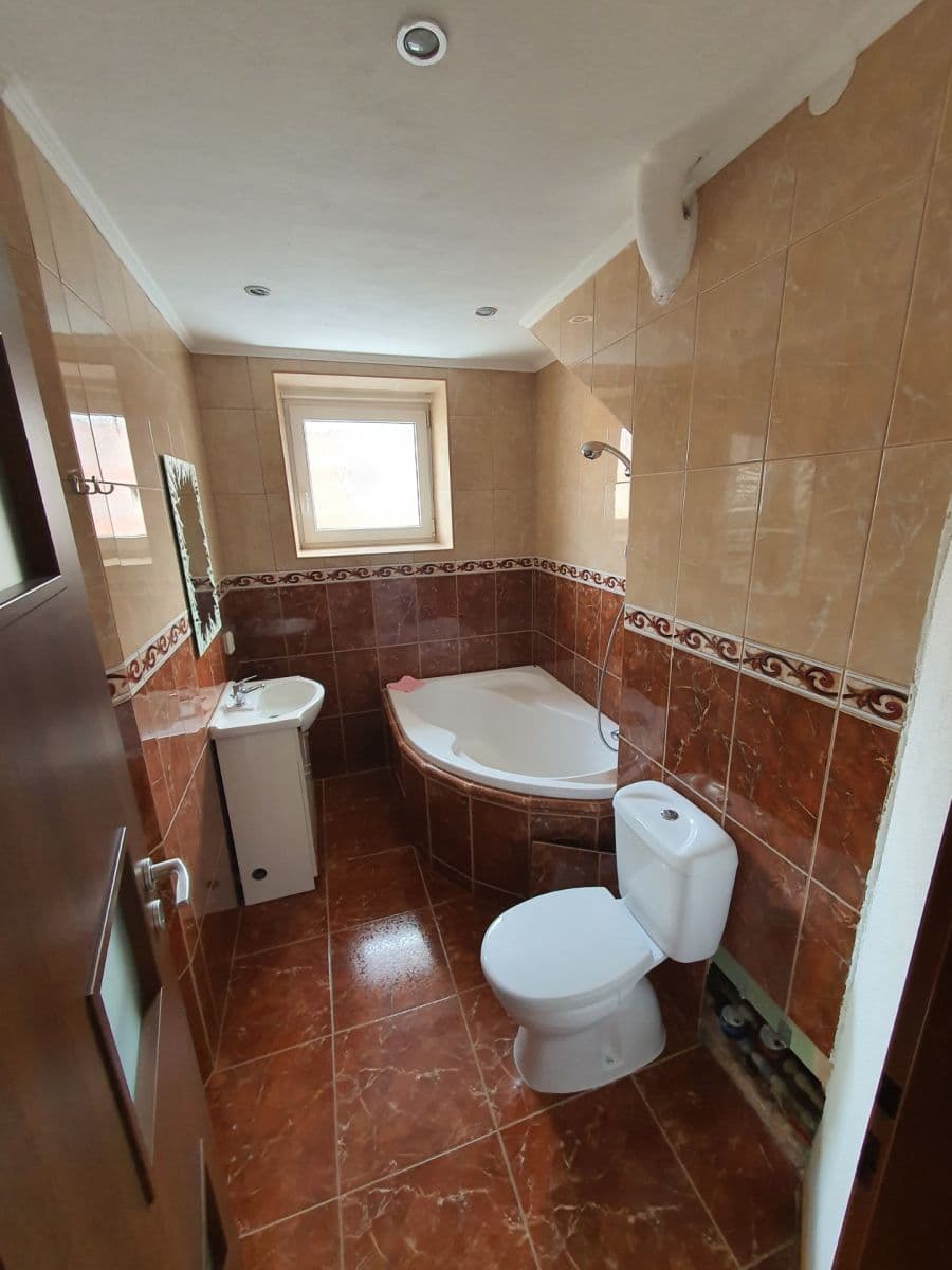 Pronájem bytu 2+1 50 m², Dlouhá, Horní Slavkov, Karlovarský kraj Pronájem bytu 2+1 50 m², Dlouhá, Horní Slavkov, Karlovarský kraj