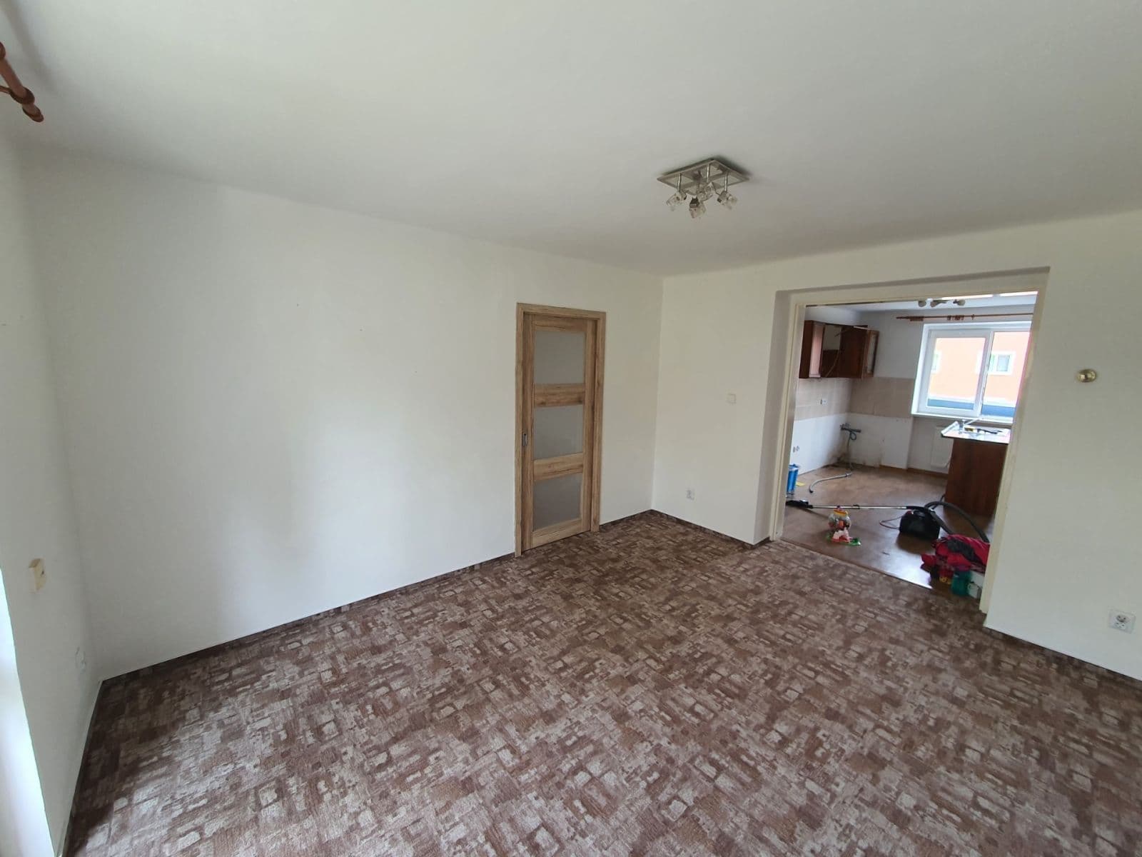 Pronájem bytu 2+1 50 m², Dlouhá, Horní Slavkov, Karlovarský kraj Pronájem bytu 2+1 50 m², Dlouhá, Horní Slavkov, Karlovarský kraj