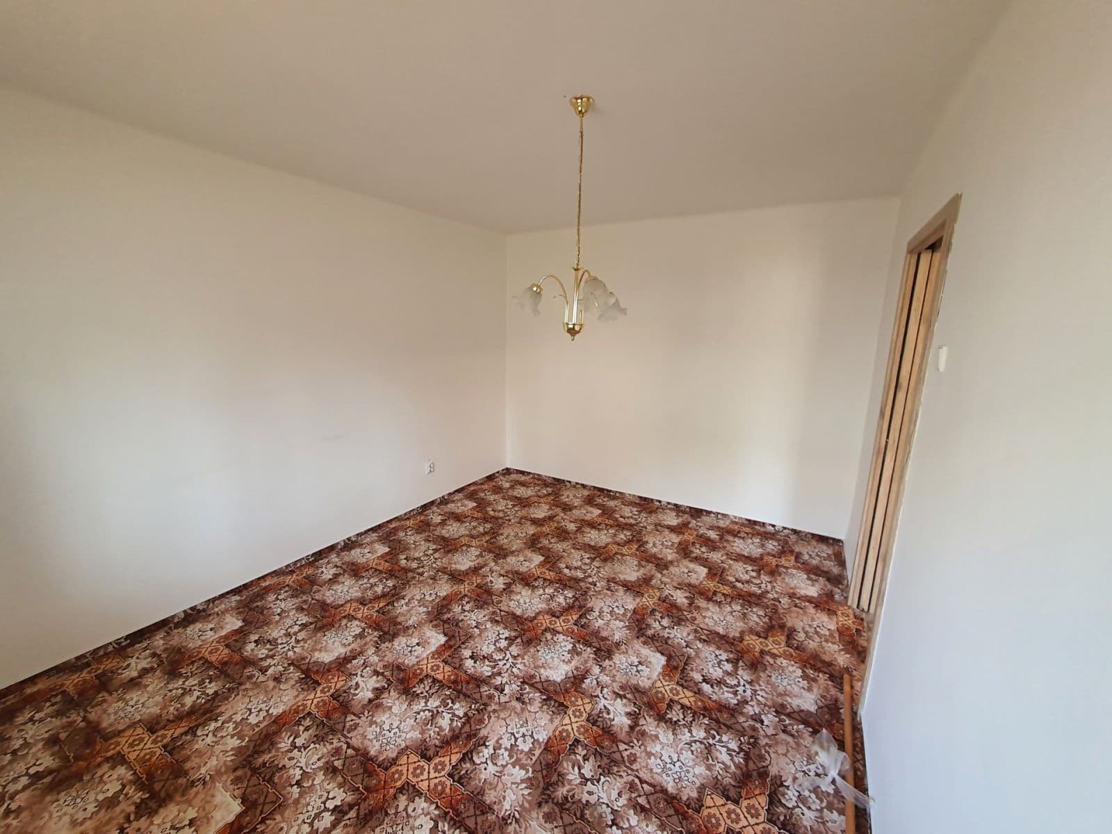 Pronájem bytu 2+1 50 m², Dlouhá, Horní Slavkov, Karlovarský kraj Pronájem bytu 2+1 50 m², Dlouhá, Horní Slavkov, Karlovarský kraj