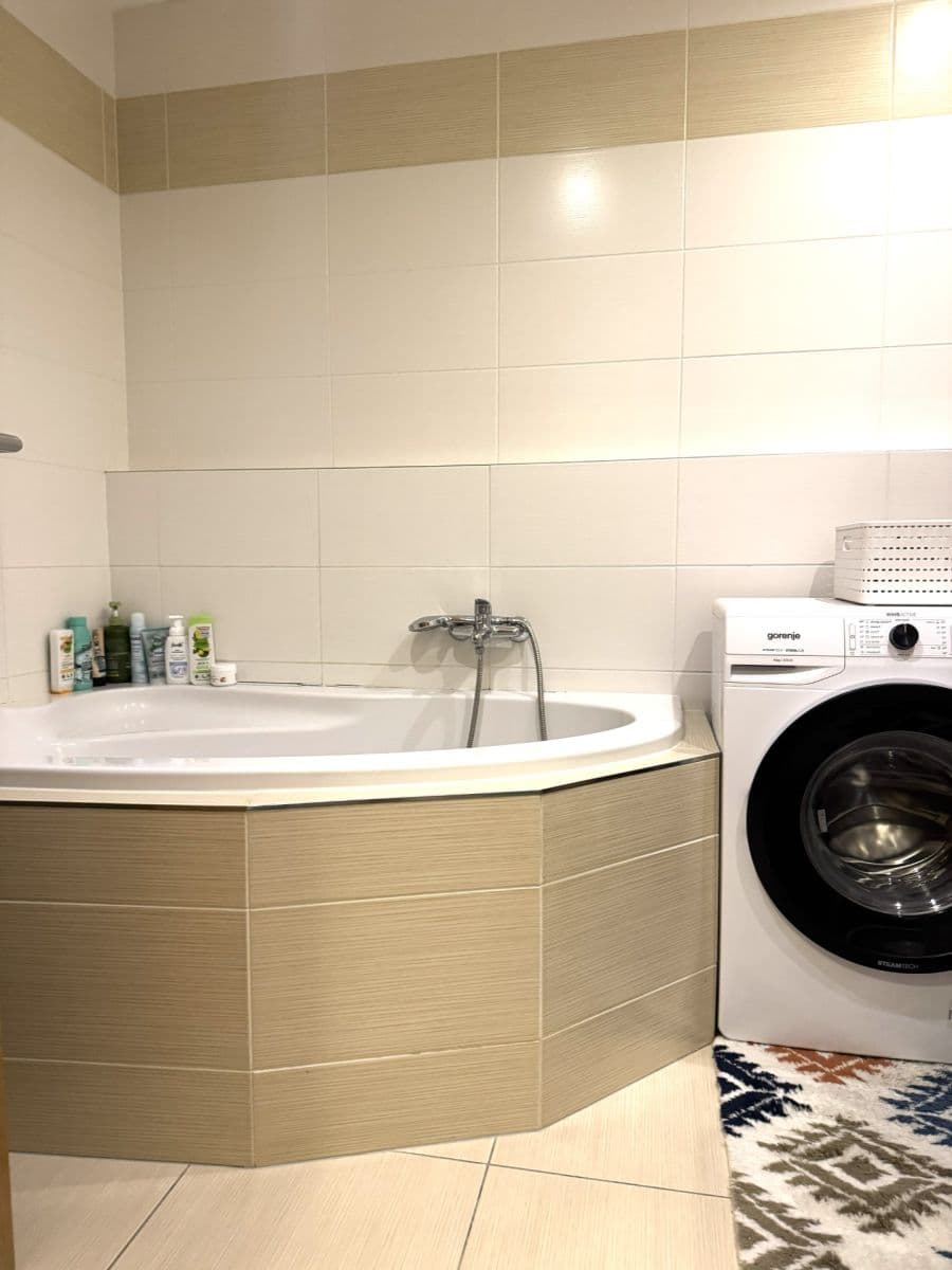 Prodej bytu 2+kk 69 m², K Beranovu, Praha, Praha Prodej bytu 2+kk 69 m², K Beranovu, Praha, Praha