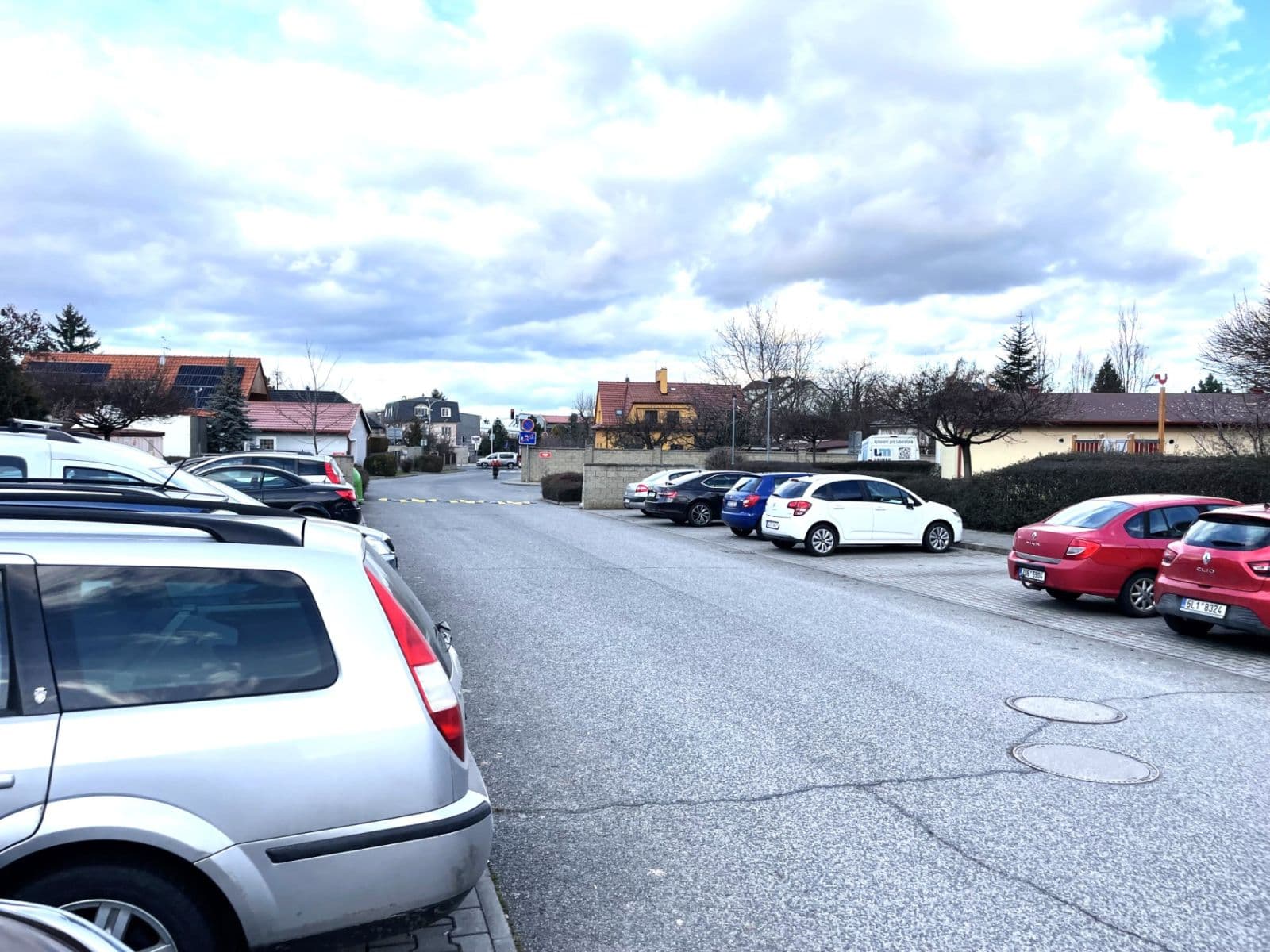 Prodej bytu 1+kk 45 m², Ve Stromkách, Vestec, Středočeský kraj Prodej bytu 1+kk 45 m², Ve Stromkách, Vestec, Středočeský kraj