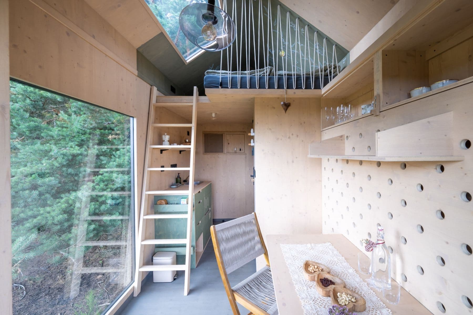 Prodej chaty, chalupy 17 m², pozemek 17 m², 2687, Branžež, Středočeský kraj Prodej chaty, chalupy 17 m², pozemek 17 m², 2687, Branžež, Středočeský kraj