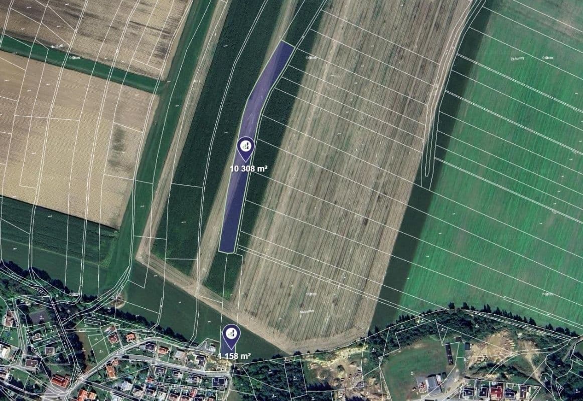 Prodej pozemku 12.661 m², Perálec, Pardubický kraj Prodej pozemku 12.661 m², Perálec, Pardubický kraj