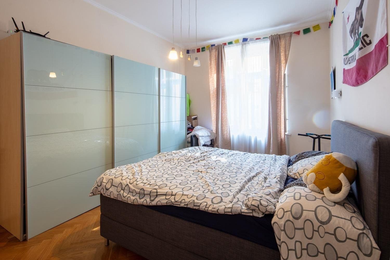 Pronájem bytu, náměstí Jiřího z Poděbrad, Praha, Praha Pronájem bytu, náměstí Jiřího z Poděbrad, Praha, Praha