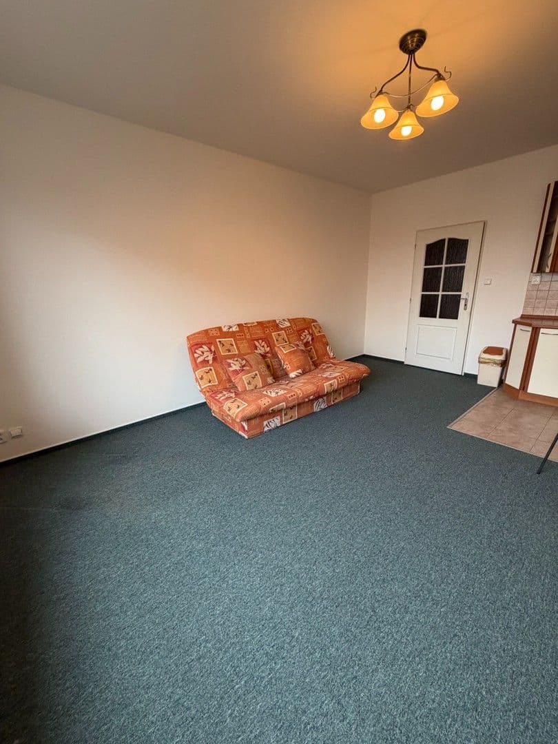 Pronájem bytu 1+kk 28 m², Mattioliho, Praha, Praha Pronájem bytu 1+kk 28 m², Mattioliho, Praha, Praha