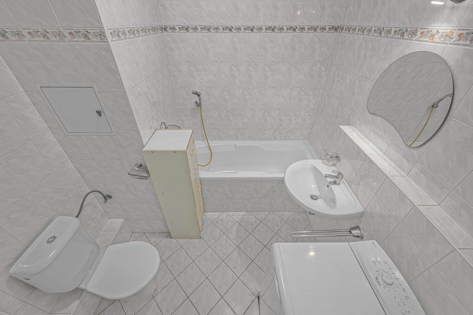 Pronájem bytu 1+kk 28 m², Mattioliho, Praha, Praha Pronájem bytu 1+kk 28 m², Mattioliho, Praha, Praha