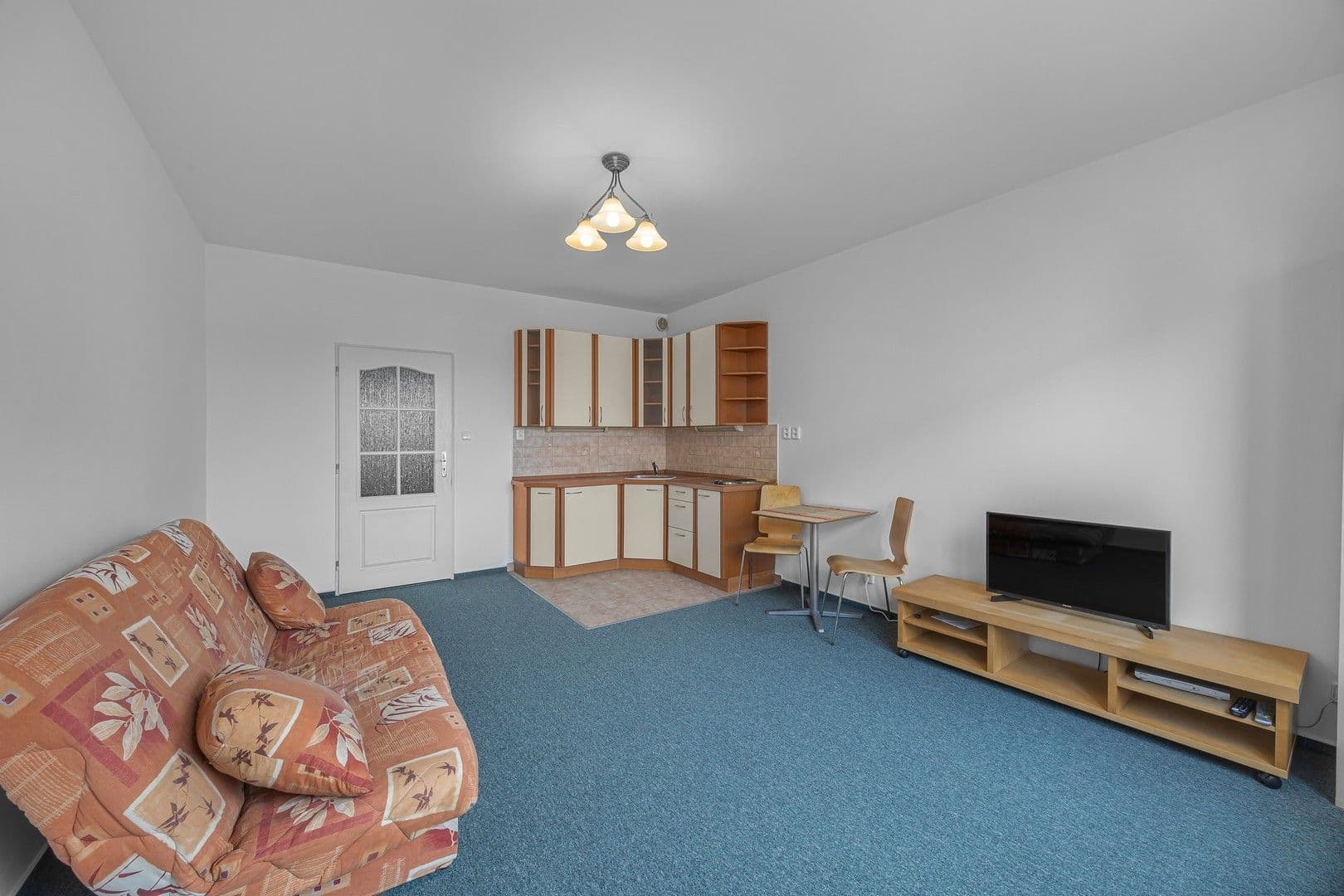 Pronájem bytu 1+kk 28 m², Mattioliho, Praha, Praha Pronájem bytu 1+kk 28 m², Mattioliho, Praha, Praha