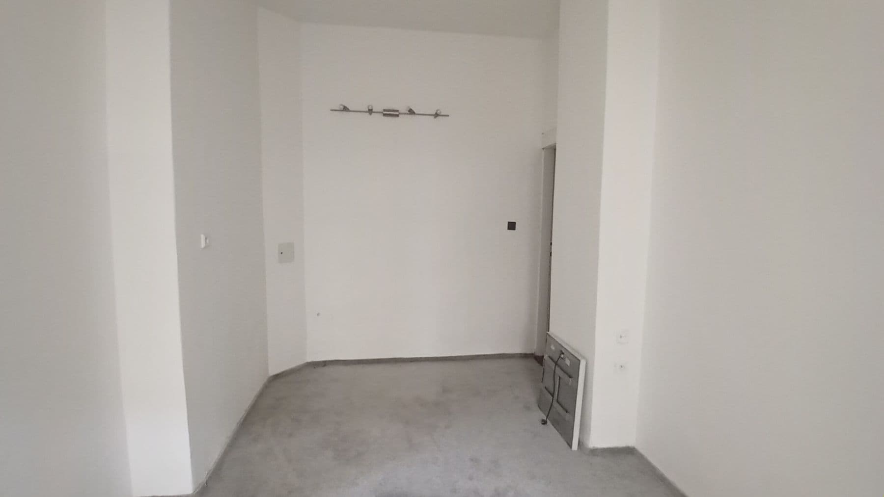 Pronájem nebytového prostoru 41 m², Radhošťská, Praha, Praha Pronájem nebytového prostoru 41 m², Radhošťská, Praha, Praha