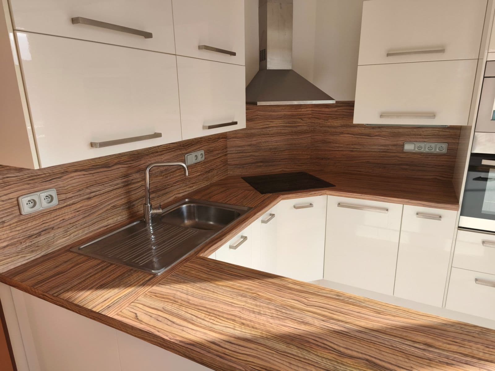 Prodej bytu 2+kk 57 m², Okrová, Náchod, Královéhradecký kraj Prodej bytu 2+kk 57 m², Okrová, Náchod, Královéhradecký kraj