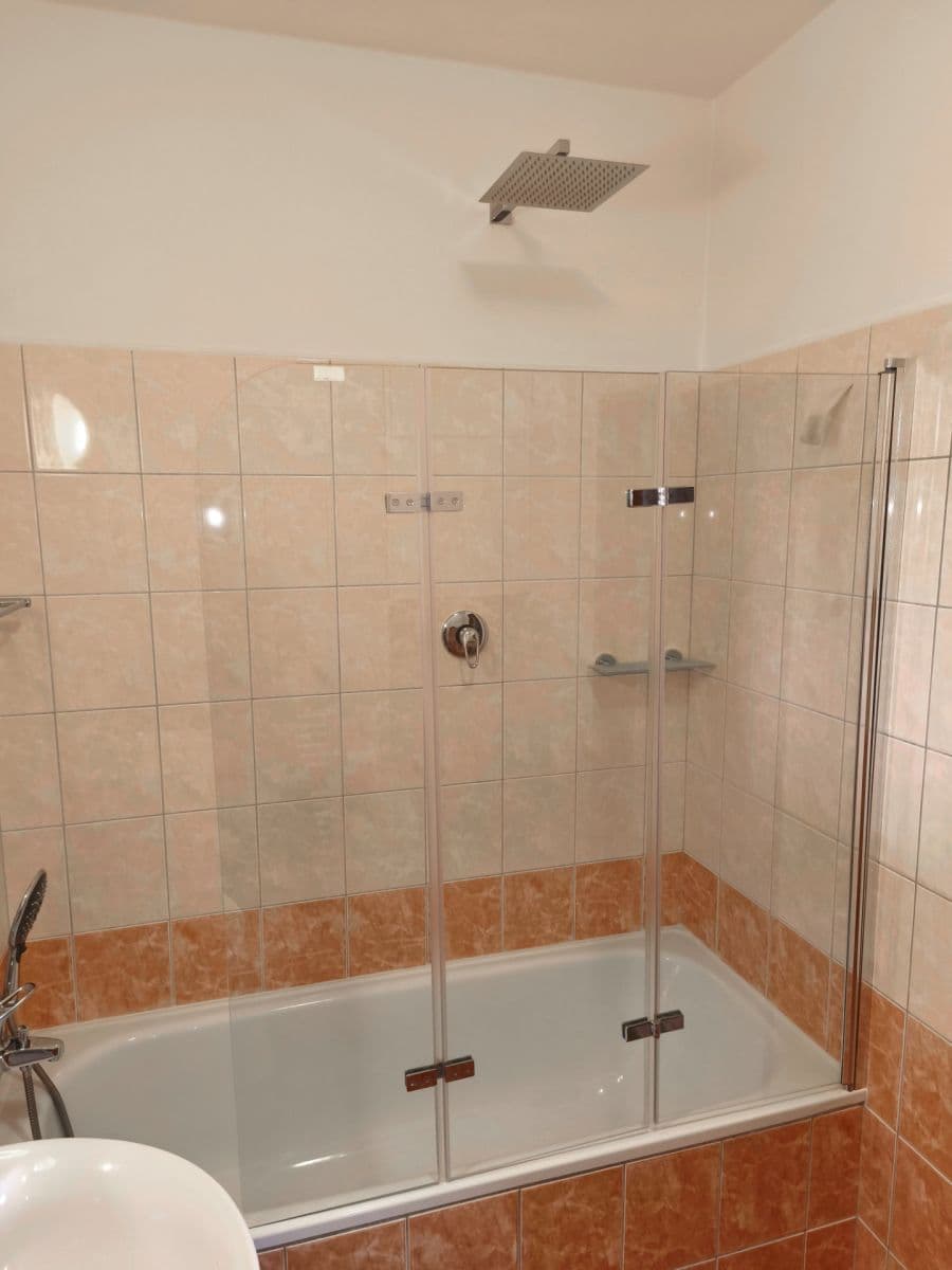 Prodej bytu 2+kk 57 m², Okrová, Náchod, Královéhradecký kraj Prodej bytu 2+kk 57 m², Okrová, Náchod, Královéhradecký kraj