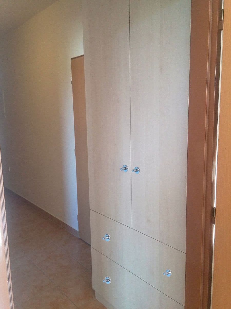 Prodej bytu 2+kk 57 m², Okrová, Náchod, Královéhradecký kraj Prodej bytu 2+kk 57 m², Okrová, Náchod, Královéhradecký kraj