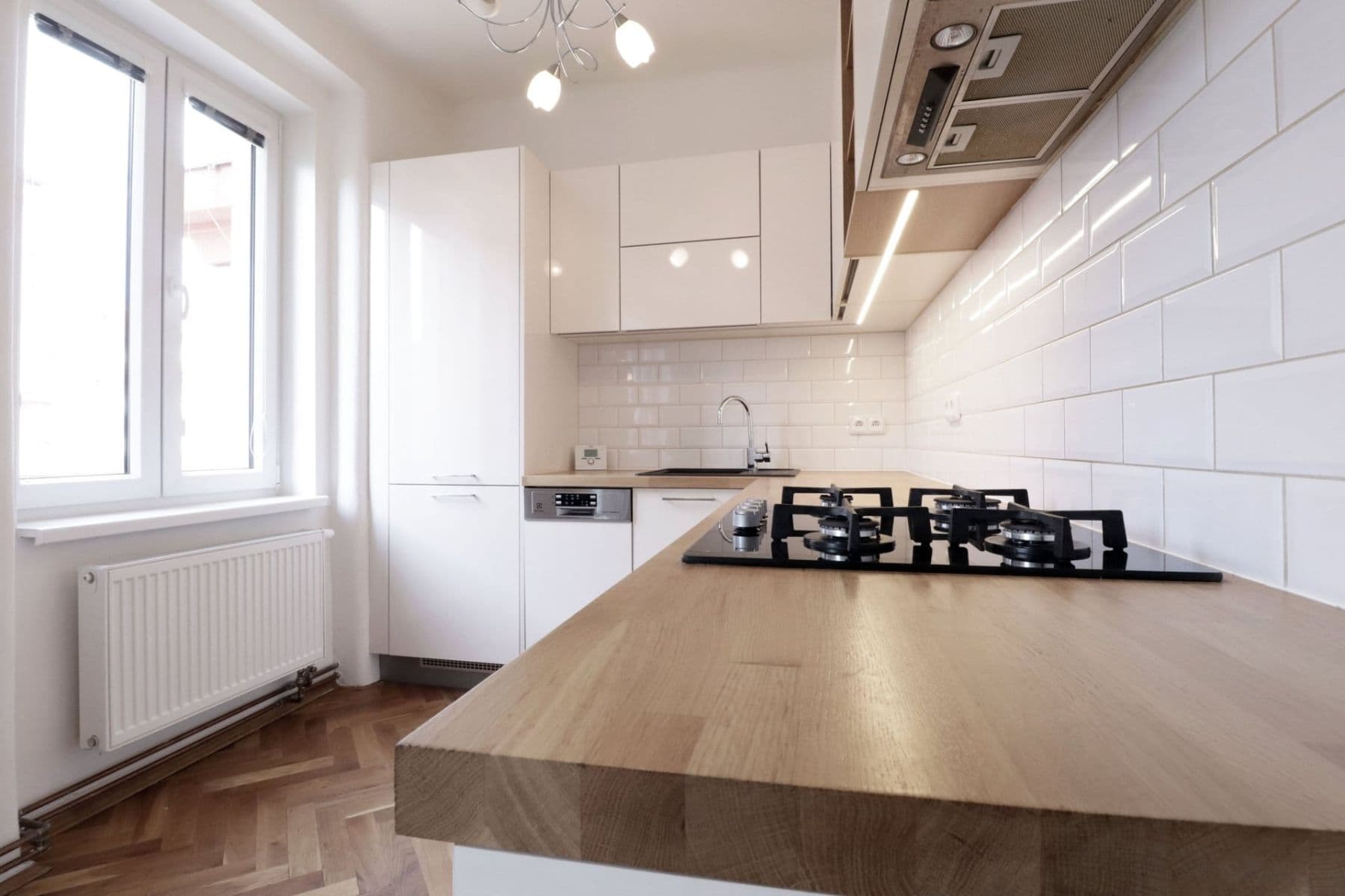Pronájem bytu 2+kk 61 m², U průhonu, Praha, Praha Pronájem bytu 2+kk 61 m², U průhonu, Praha, Praha