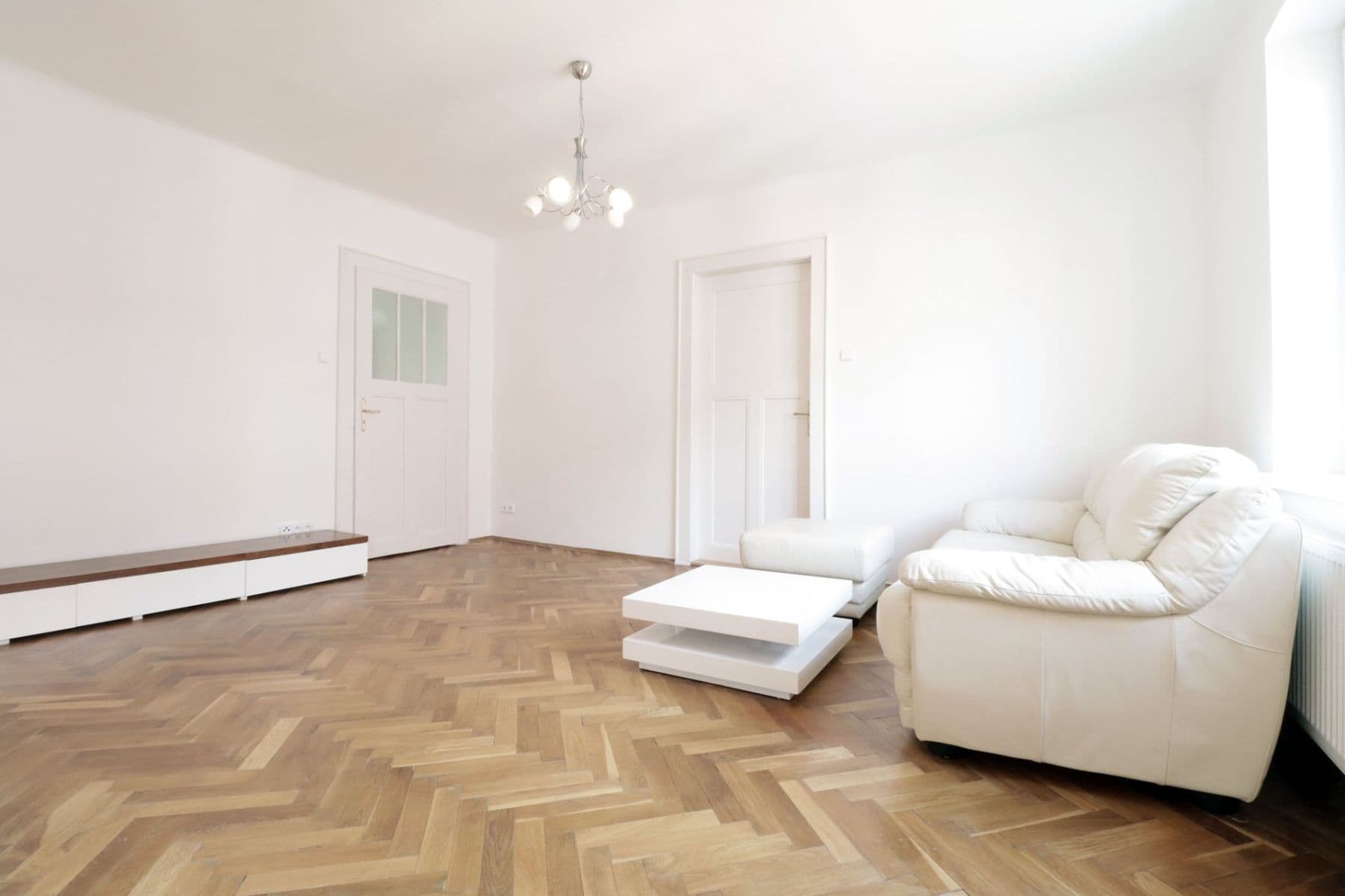 Pronájem bytu 2+kk 61 m², U průhonu, Praha, Praha Pronájem bytu 2+kk 61 m², U průhonu, Praha, Praha
