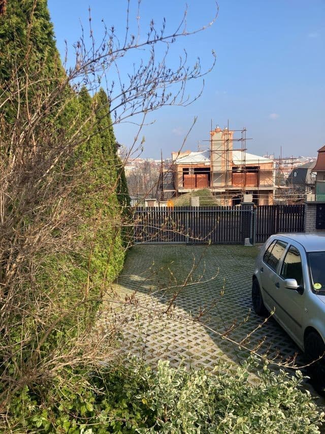 Pronájem bytu 1+kk 25 m², Pod Sychrovem Ⅰ, Praha, Praha Pronájem bytu 1+kk 25 m², Pod Sychrovem Ⅰ, Praha, Praha