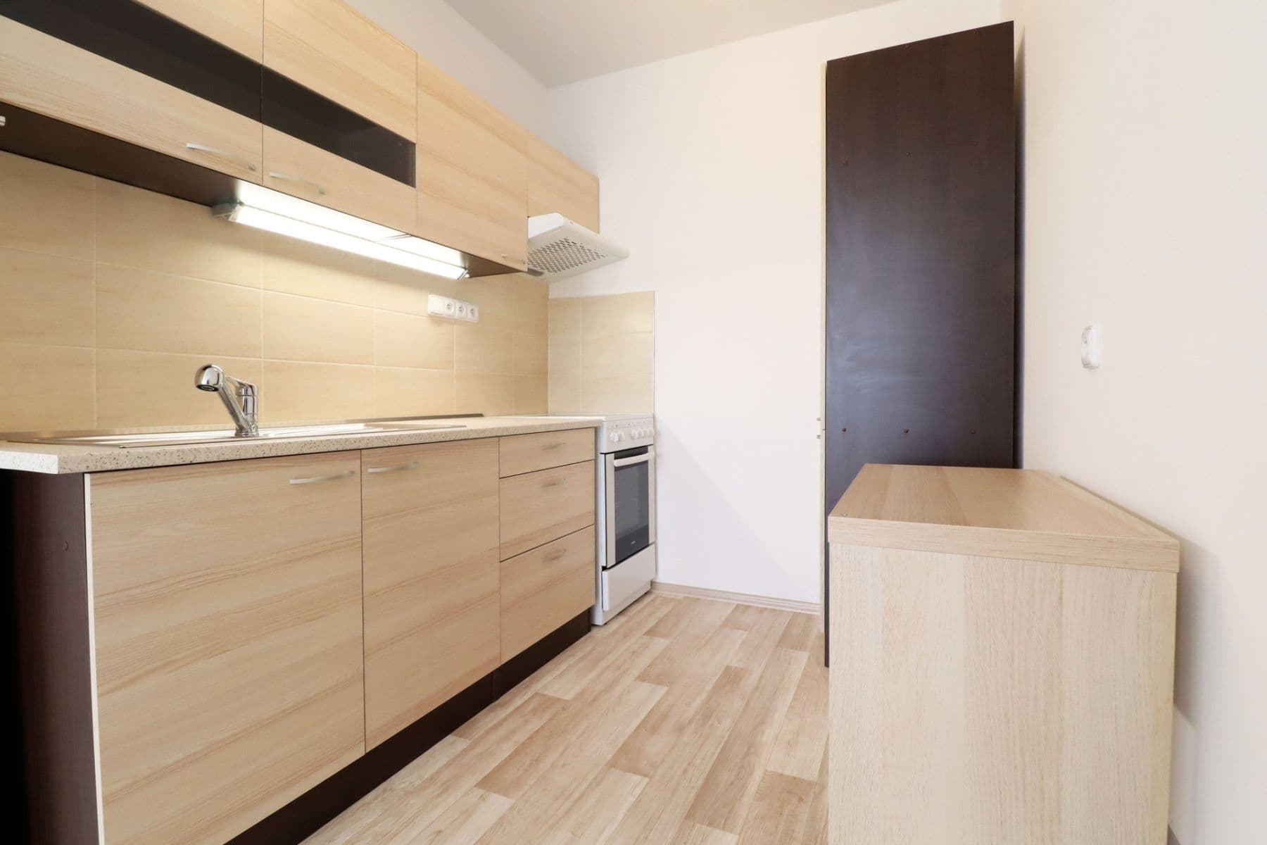 Pronájem bytu 2+kk 44 m², Janského, Praha, Praha Pronájem bytu 2+kk 44 m², Janského, Praha, Praha