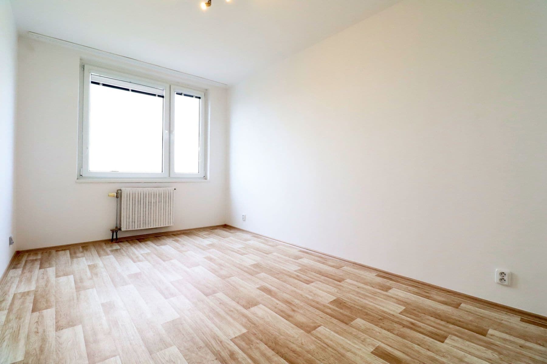 Pronájem bytu 2+kk 44 m², Janského, Praha, Praha Pronájem bytu 2+kk 44 m², Janského, Praha, Praha