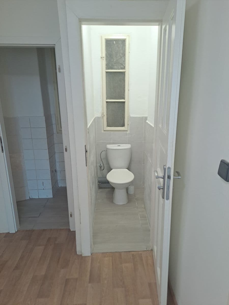 Pronájem bytu 2+1 72 m², Sokolovská, Praha, Praha Pronájem bytu 2+1 72 m², Sokolovská, Praha, Praha