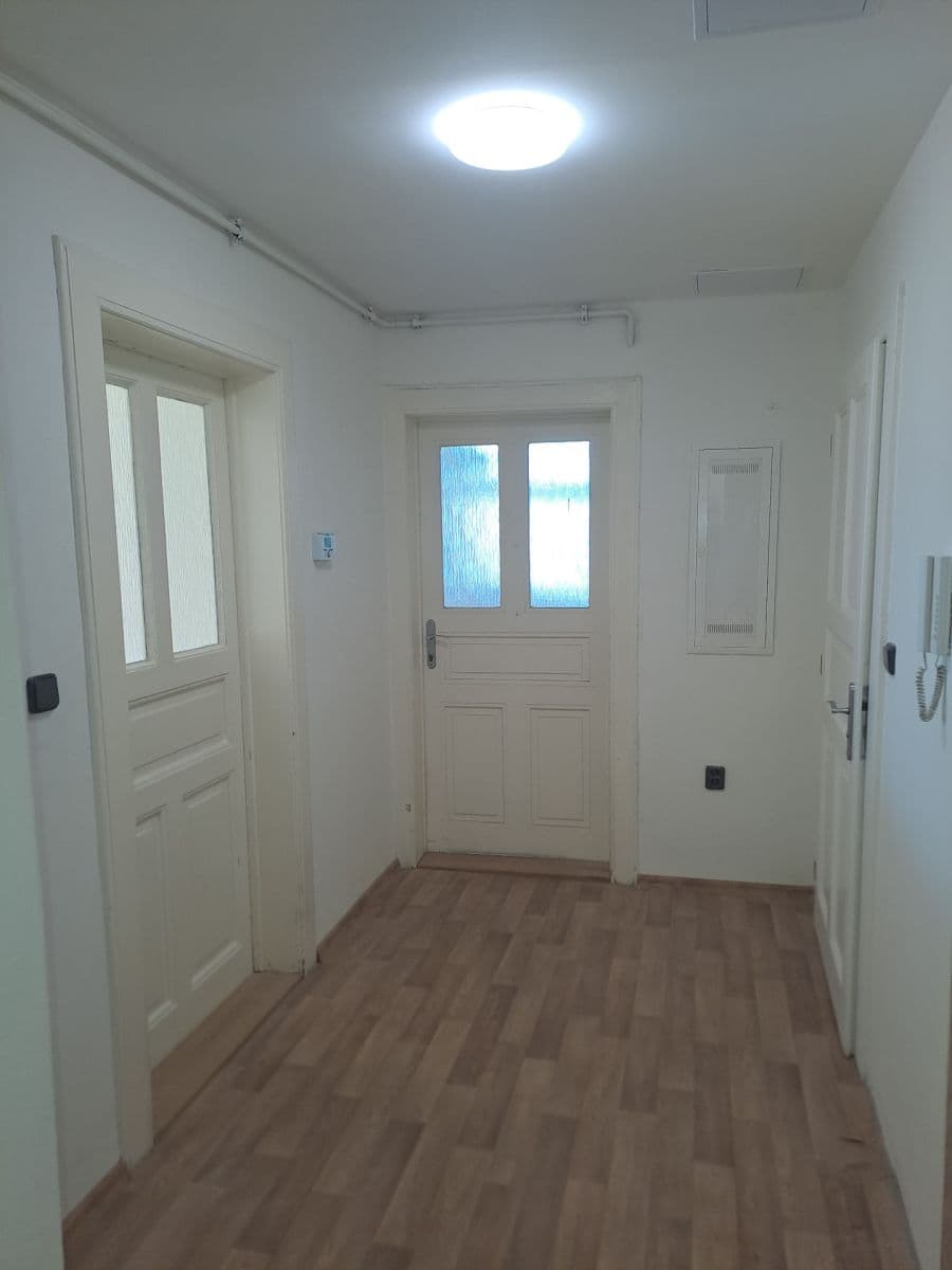 Pronájem bytu 2+1 72 m², Sokolovská, Praha, Praha Pronájem bytu 2+1 72 m², Sokolovská, Praha, Praha