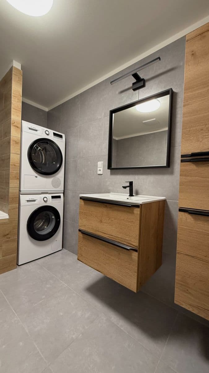 Prodej bytu 3+kk 70 m², Františka Jelena, České Budějovice, Jihočeský kraj Prodej bytu 3+kk 70 m², Františka Jelena, České Budějovice, Jihočeský kraj