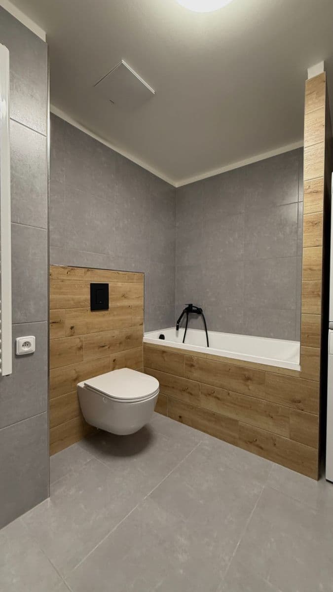 Prodej bytu 3+kk 70 m², Františka Jelena, České Budějovice, Jihočeský kraj Prodej bytu 3+kk 70 m², Františka Jelena, České Budějovice, Jihočeský kraj