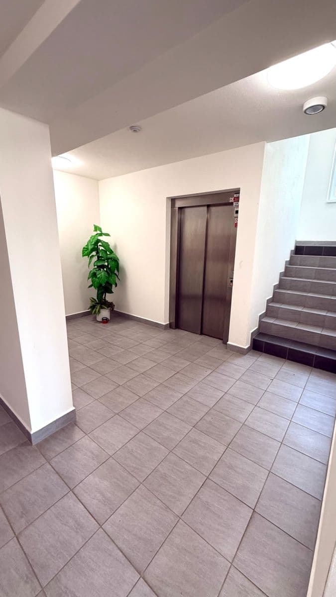 Prodej bytu 3+kk 70 m², Františka Jelena, České Budějovice, Jihočeský kraj Prodej bytu 3+kk 70 m², Františka Jelena, České Budějovice, Jihočeský kraj