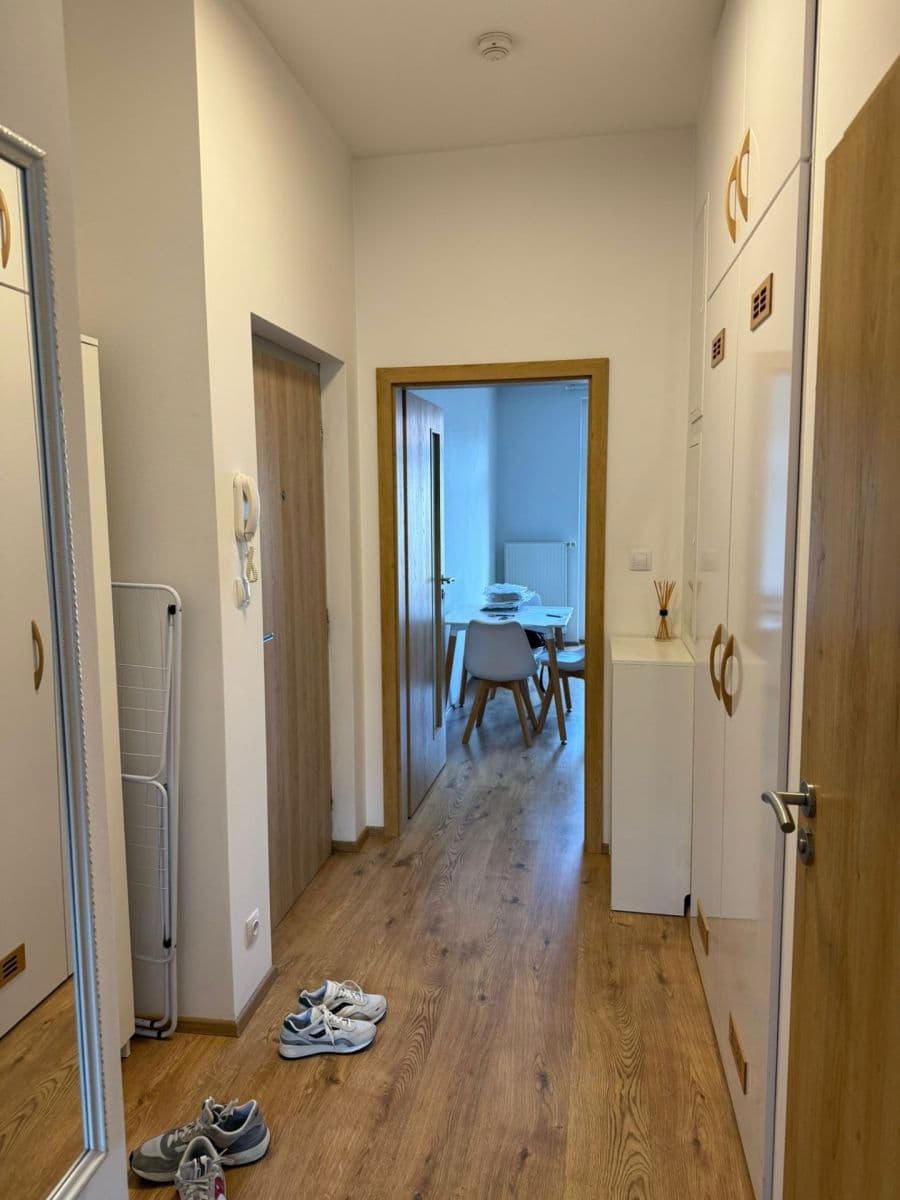 Pronájem bytu 2+kk 50 m², Sudoměřská, Praha, Praha Pronájem bytu 2+kk 50 m², Sudoměřská, Praha, Praha