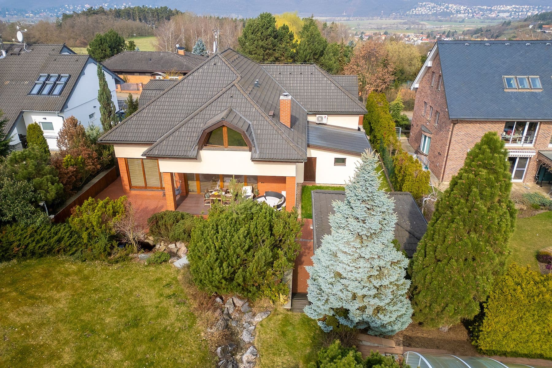 Prodej domu 400 m², pozemek 1.508 m², Jílovišťská, Praha, Praha Prodej domu 400 m², pozemek 1.508 m², Jílovišťská, Praha, Praha