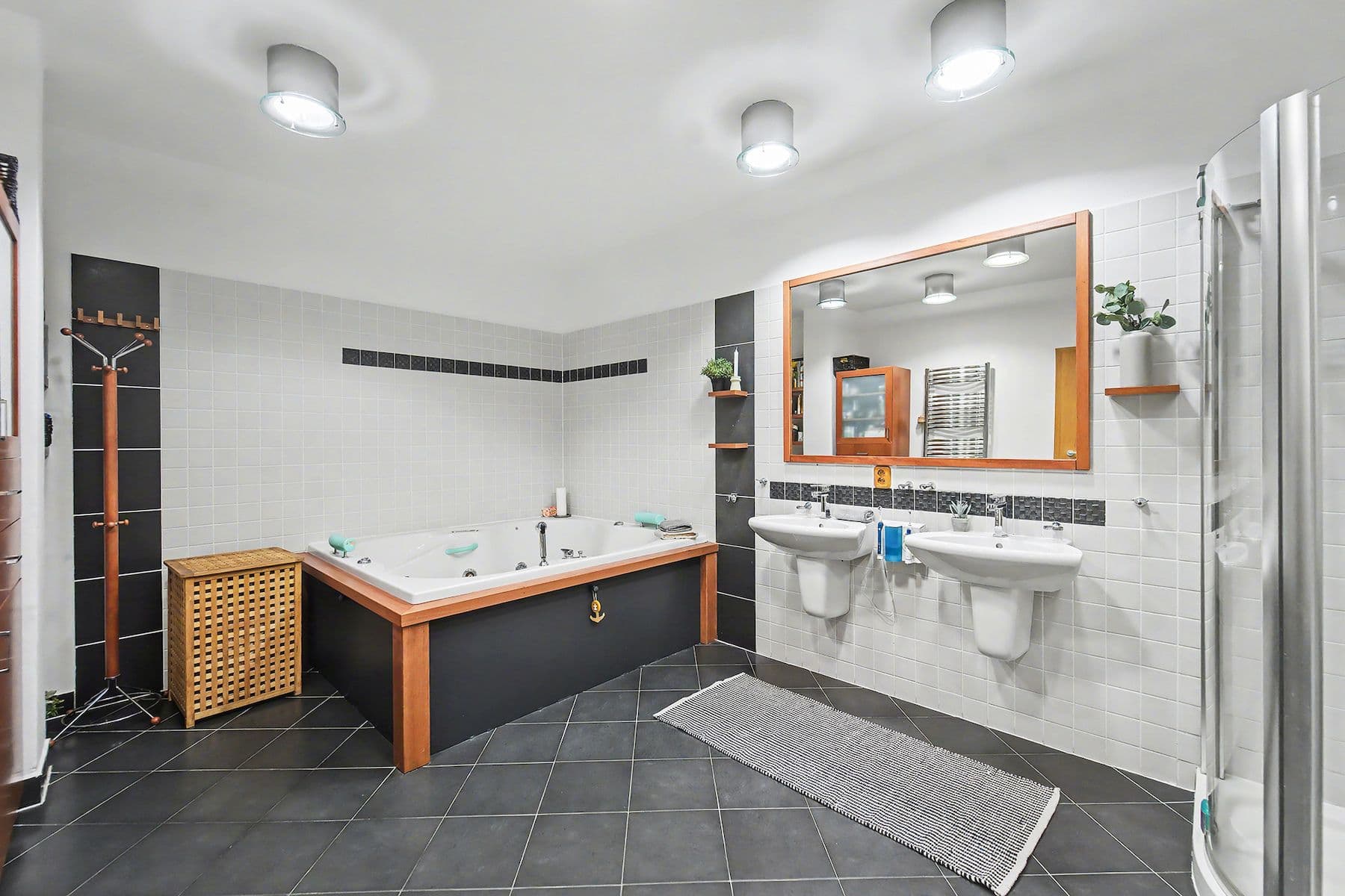 Prodej domu 400 m², pozemek 1.508 m², Jílovišťská, Praha, Praha Prodej domu 400 m², pozemek 1.508 m², Jílovišťská, Praha, Praha