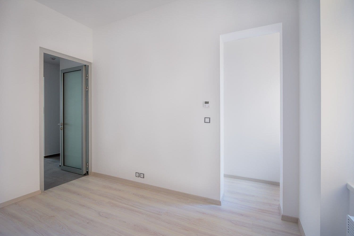 Pronájem bytu 2+kk 42 m², Podplukovníka Sochora, Praha, Praha Pronájem bytu 2+kk 42 m², Podplukovníka Sochora, Praha, Praha