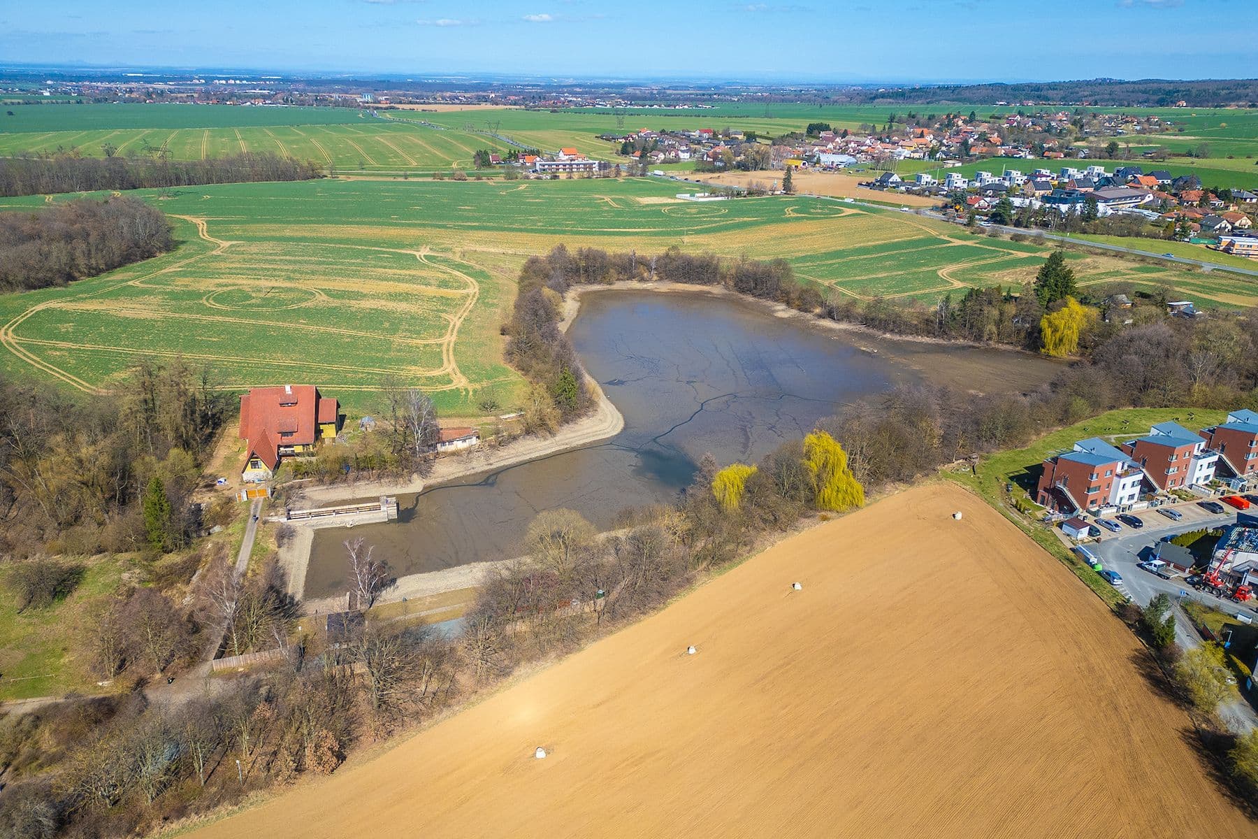 Prodej bytu 1+kk 36 m², Kosatcová, Říčany, Středočeský kraj Prodej bytu 1+kk 36 m², Kosatcová, Říčany, Středočeský kraj